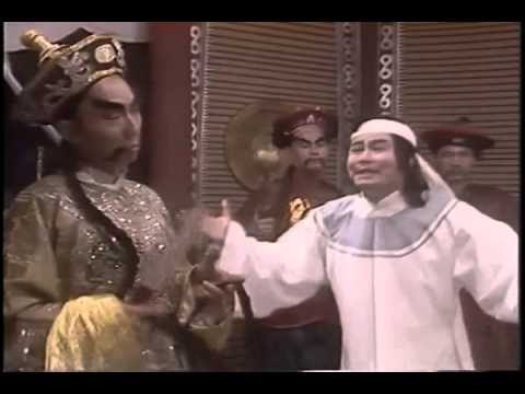Má hồng soi kiếm bạc