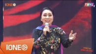 Tân cổ bông hồng cài áo