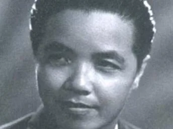  NSND Út Trà Ôn  được suy tôn " vua vọng cổ"