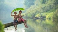 Dòng sông tuổi nhỏ